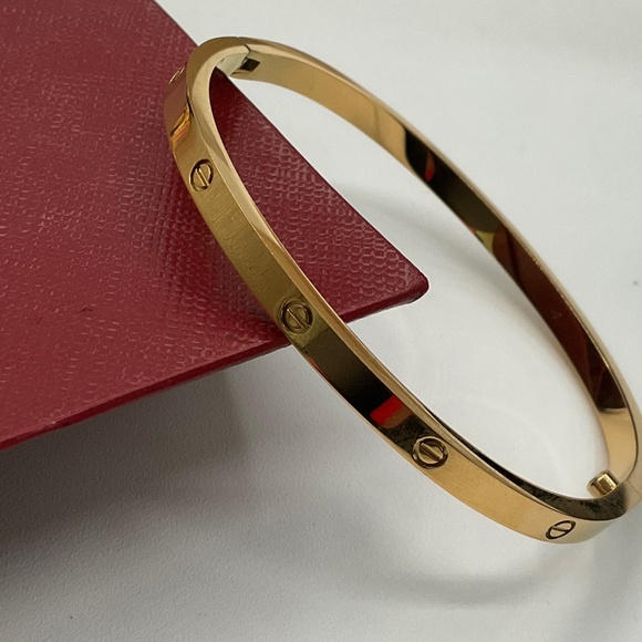 Jewelry - Bracelet Love in gold